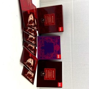 7 cd’s of Mozart complete sonatas and variations
